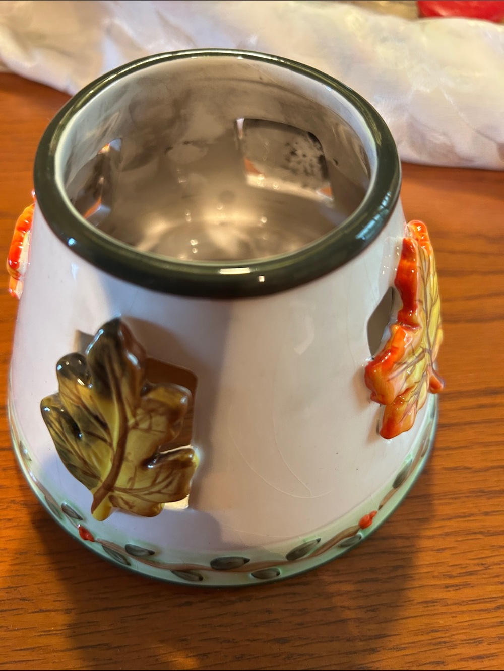 Yankee candle Ceramic Autumn Leaf candle shade topper